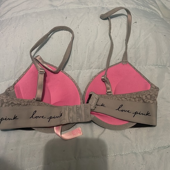 Bra - Picture 2 of 3